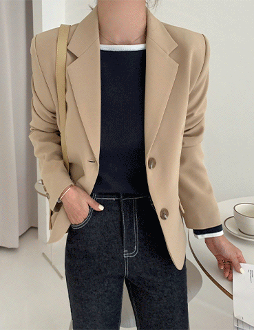 [가을정장]더프 베이직 세미크롭 자켓(2color) 간절기아우터 싱글자켓 스탠다드핏 어깨패드 포켓 투버튼 테일러드카라 하객룩 출근룩